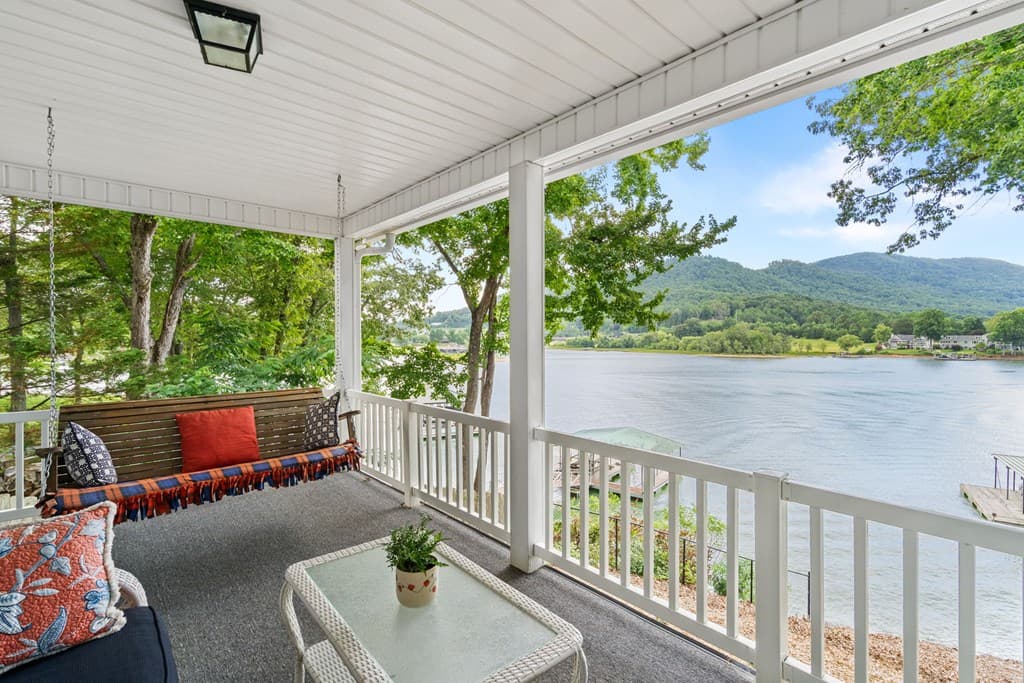 354 Harrison Circle, Hiawassee GA 30546 - Photo