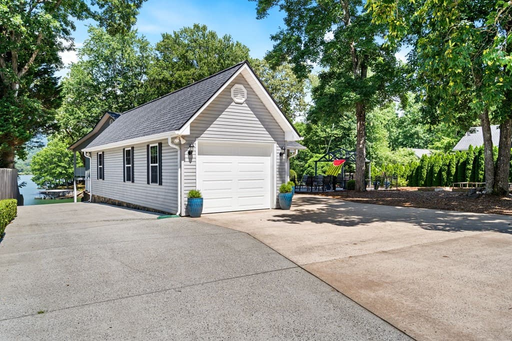 354 Harrison Circle, Hiawassee GA 30546 - Photo