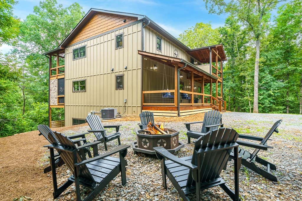 4687 Murphy Hwy, Mineral Bluff GA 30559 - Photo