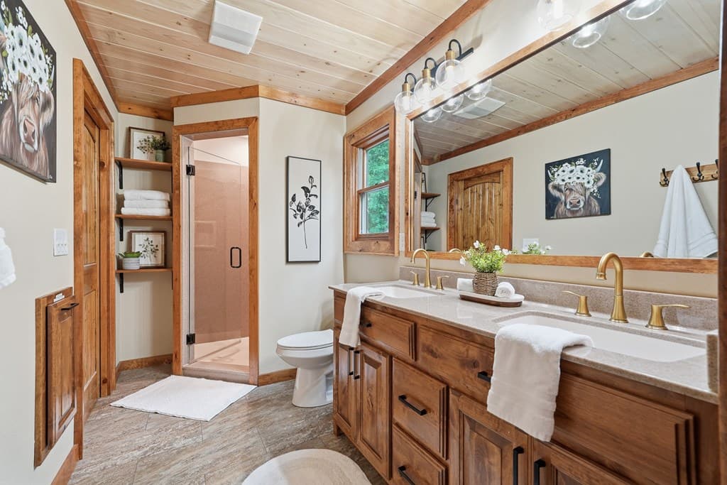 4687 Murphy Hwy, Mineral Bluff GA 30559 - Photo