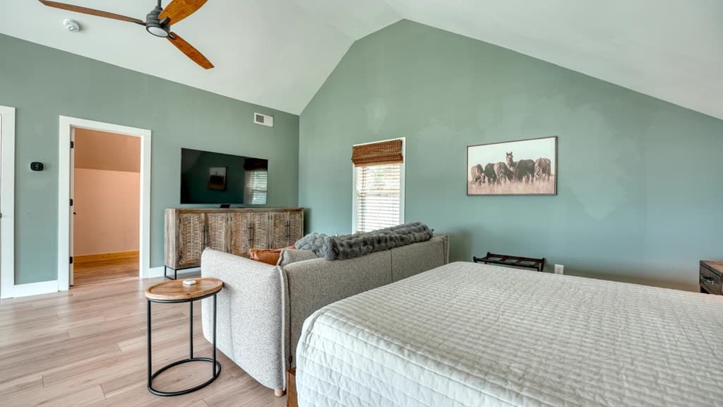 890 Hickory Drive, Mineral Bluff GA 30559 - Photo