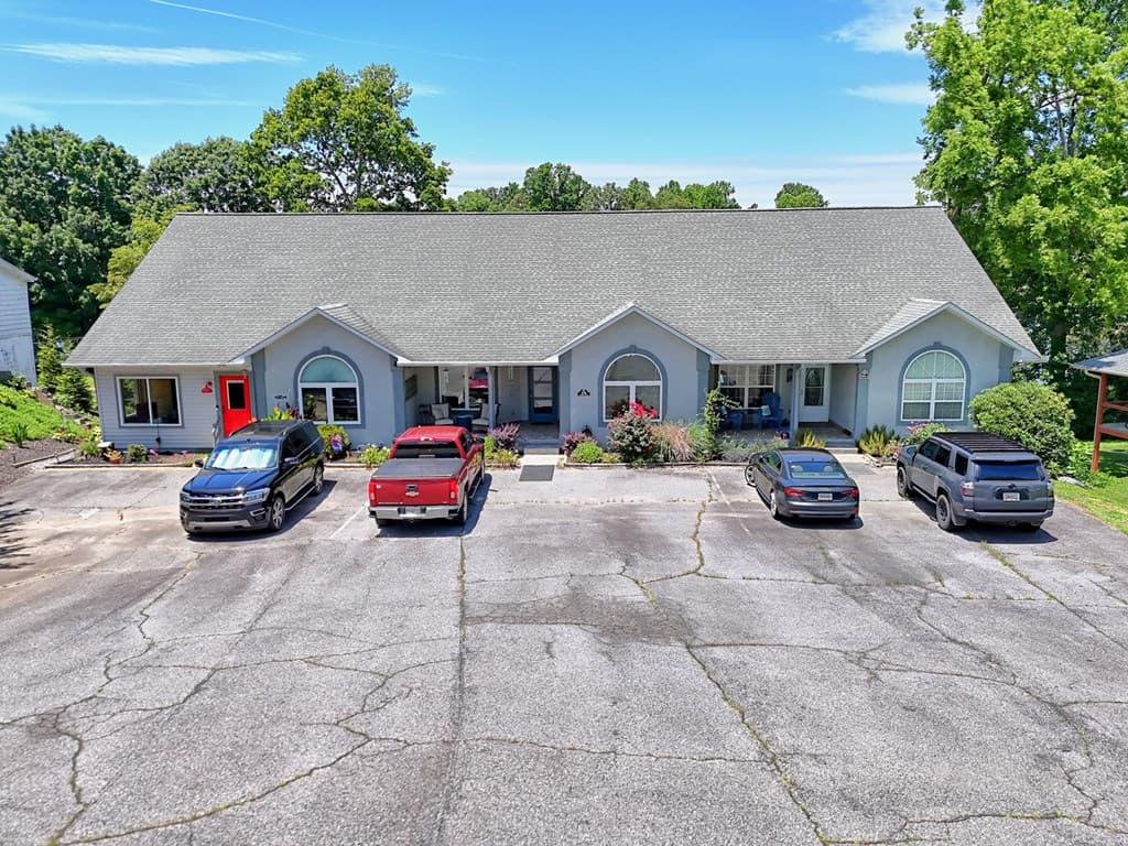 209B N Berrong Street, Hiawassee GA 30546 - Photo