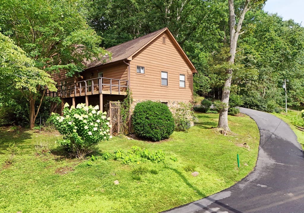 19 Pine Ridge Terrace, Blairsville GA 30512 - Photo