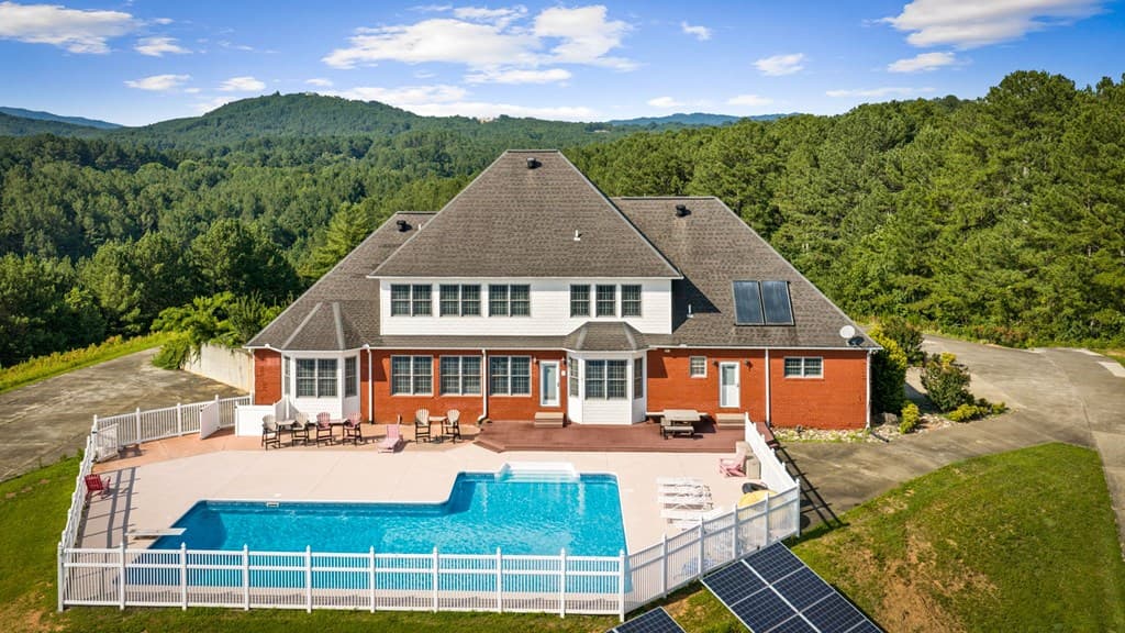 752 Cherokee Trail, Copperhill TN 37317 - Photo