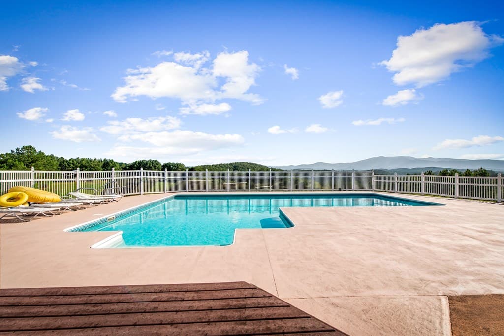752 Cherokee Trail, Copperhill TN 37317 - Photo