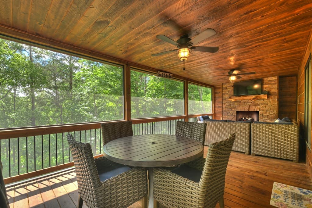 200 Forest View Lane, Mineral Bluff GA 30559 - Photo