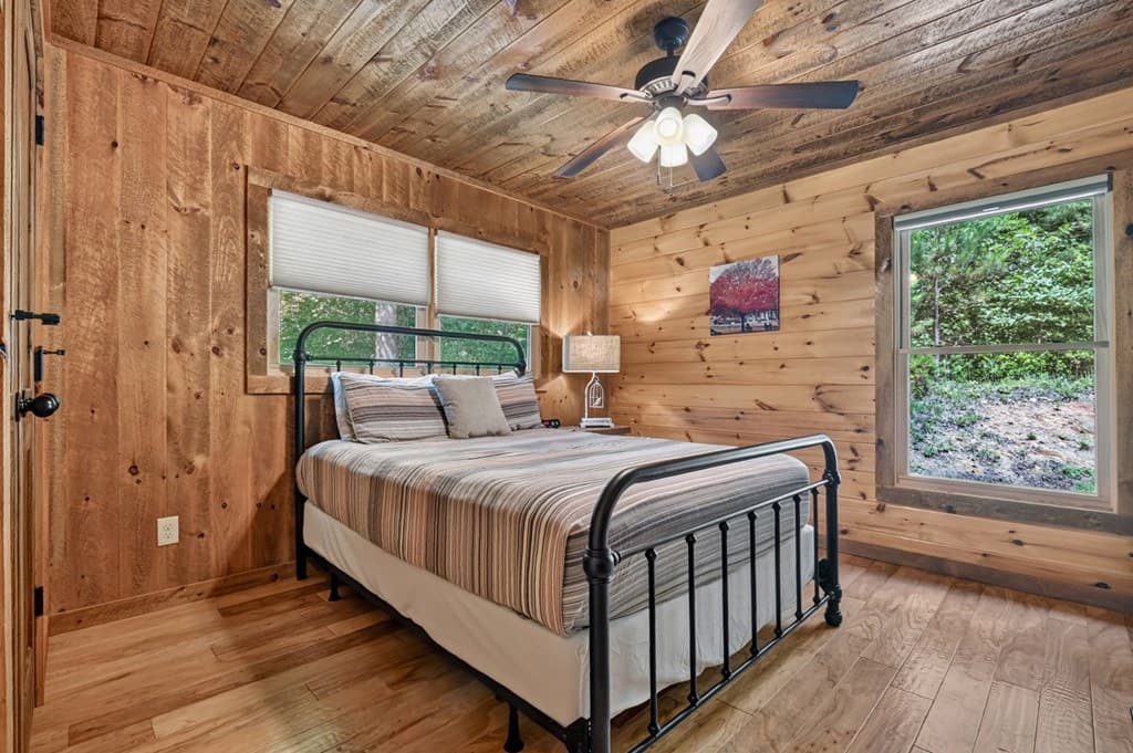200 Forest View Lane, Mineral Bluff GA 30559 - Photo