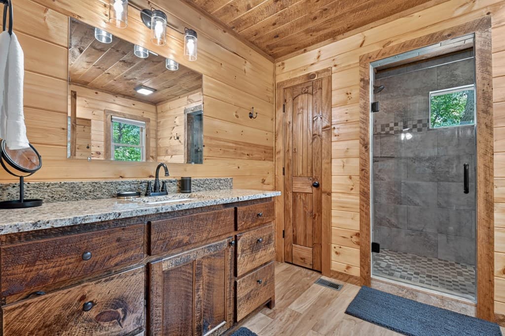 200 Forest View Lane, Mineral Bluff GA 30559 - Photo