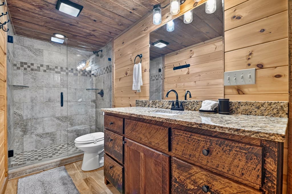 200 Forest View Lane, Mineral Bluff GA 30559 - Photo
