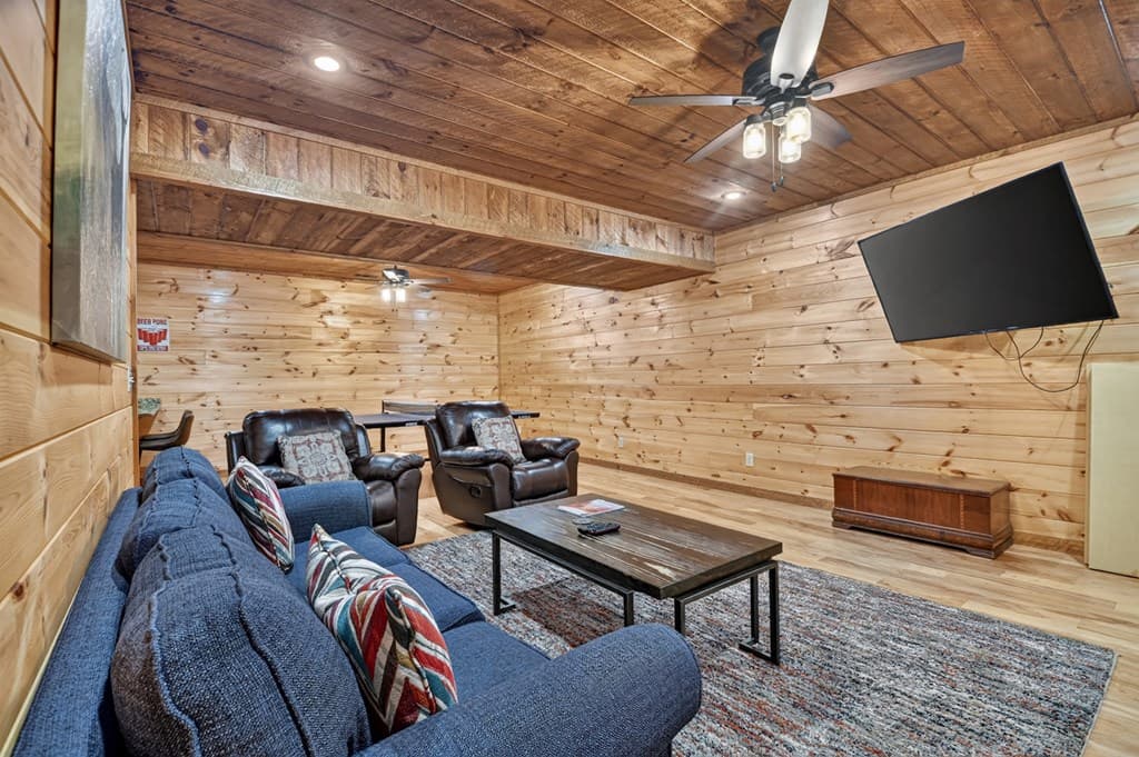 200 Forest View Lane, Mineral Bluff GA 30559 - Photo