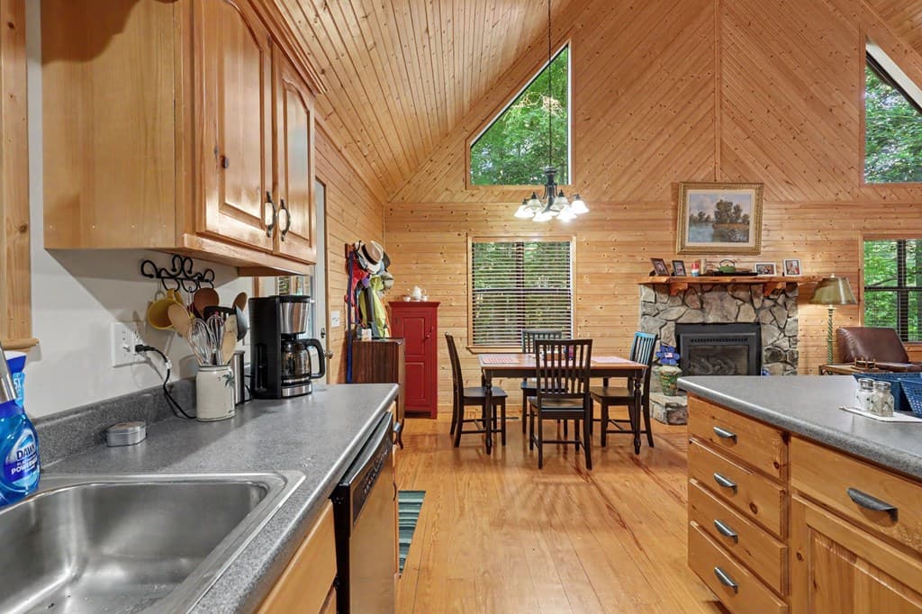 1411 Bradley Road, Blairsville GA 30512 - Photo