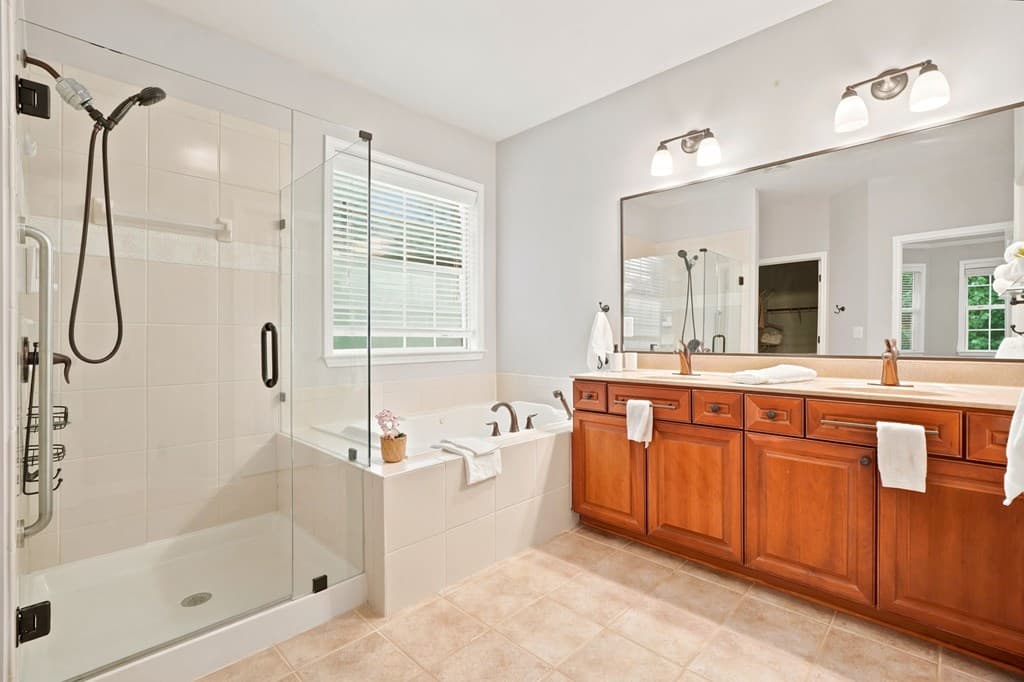 225 Brookview Place, Woodstock GA 30188 - Photo