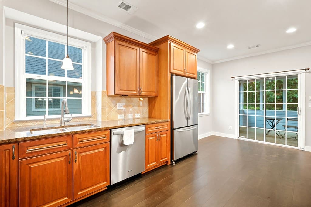 225 Brookview Place, Woodstock GA 30188 - Photo