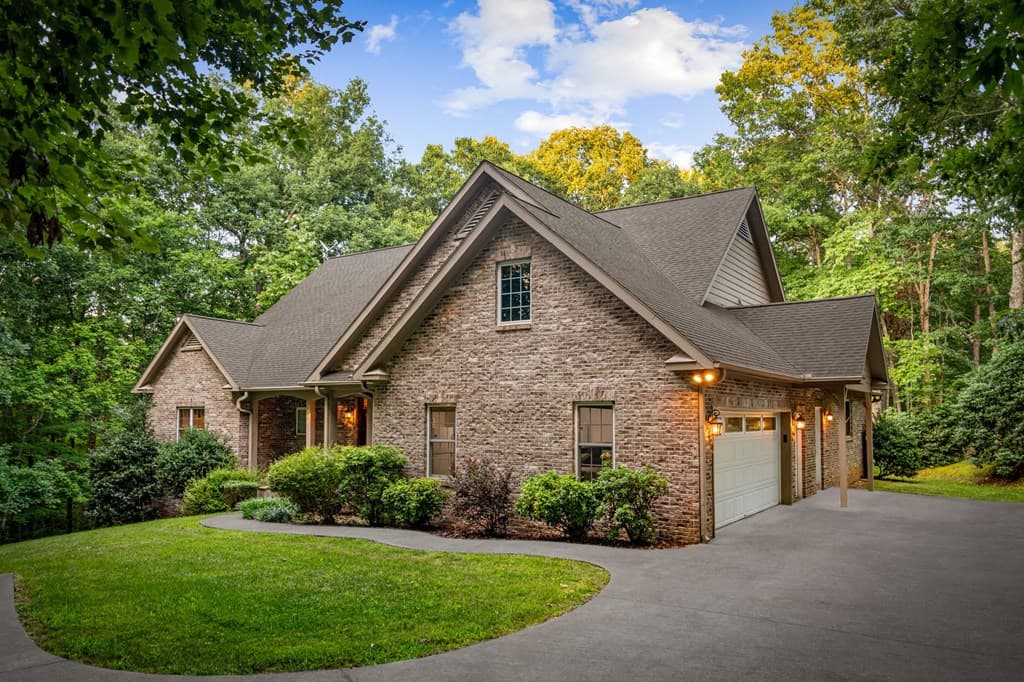 541 Davis Road, Blue Ridge GA 30513 - Photo