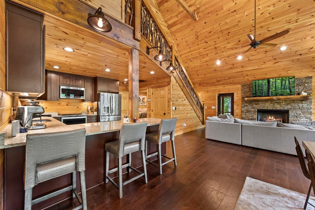 186 Snake Nation Trail, Blue Ridge GA 30513 - Photo