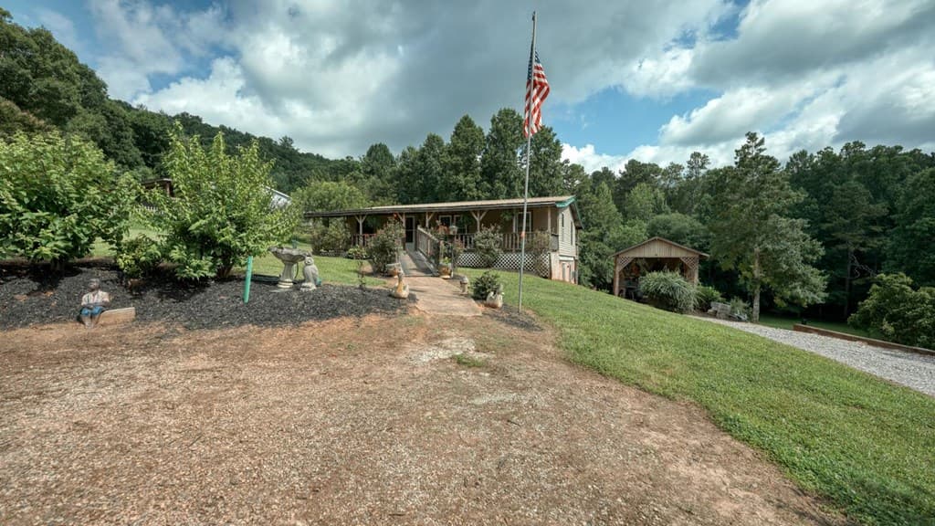 389 Nelson Circle, Blairsville GA 30512 - Photo