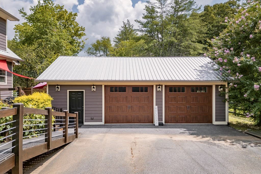 584 Ada Street, Blue Ridge GA 30513 - Photo