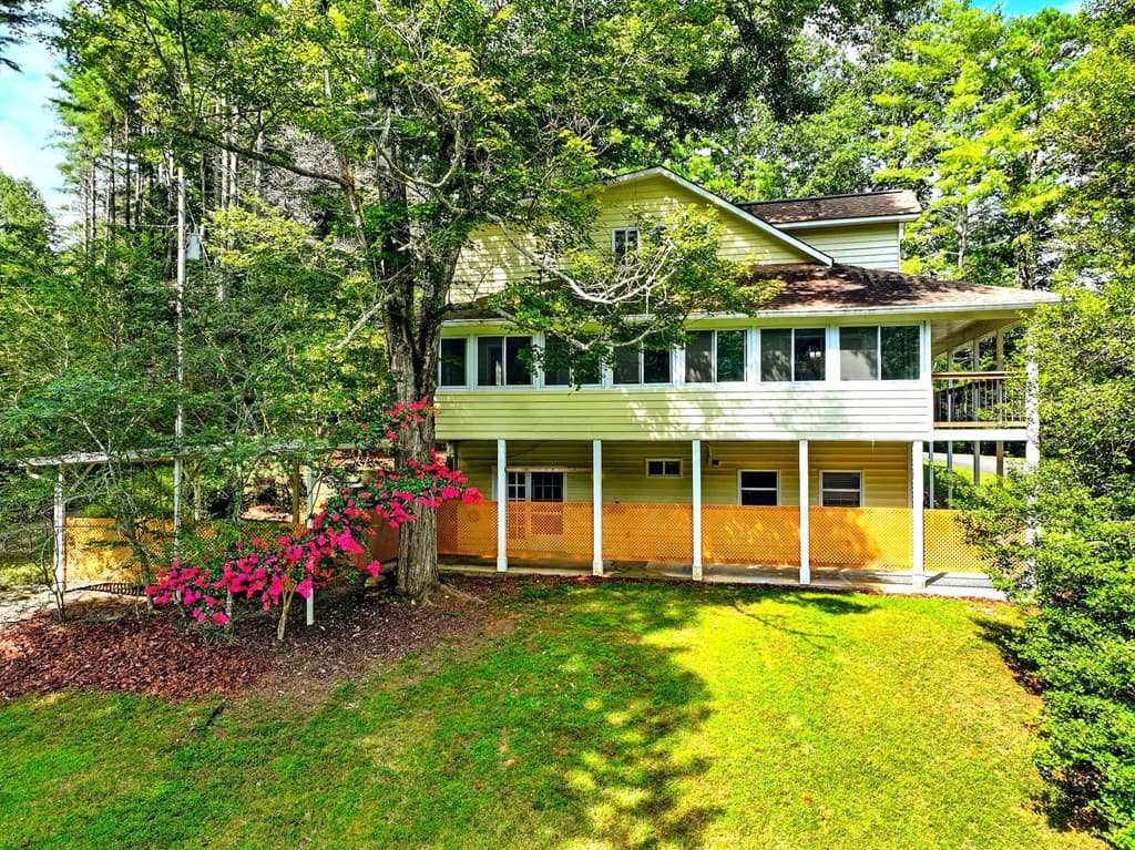 27 Twin Brook Drive, Blairsville GA 30512 - Photo