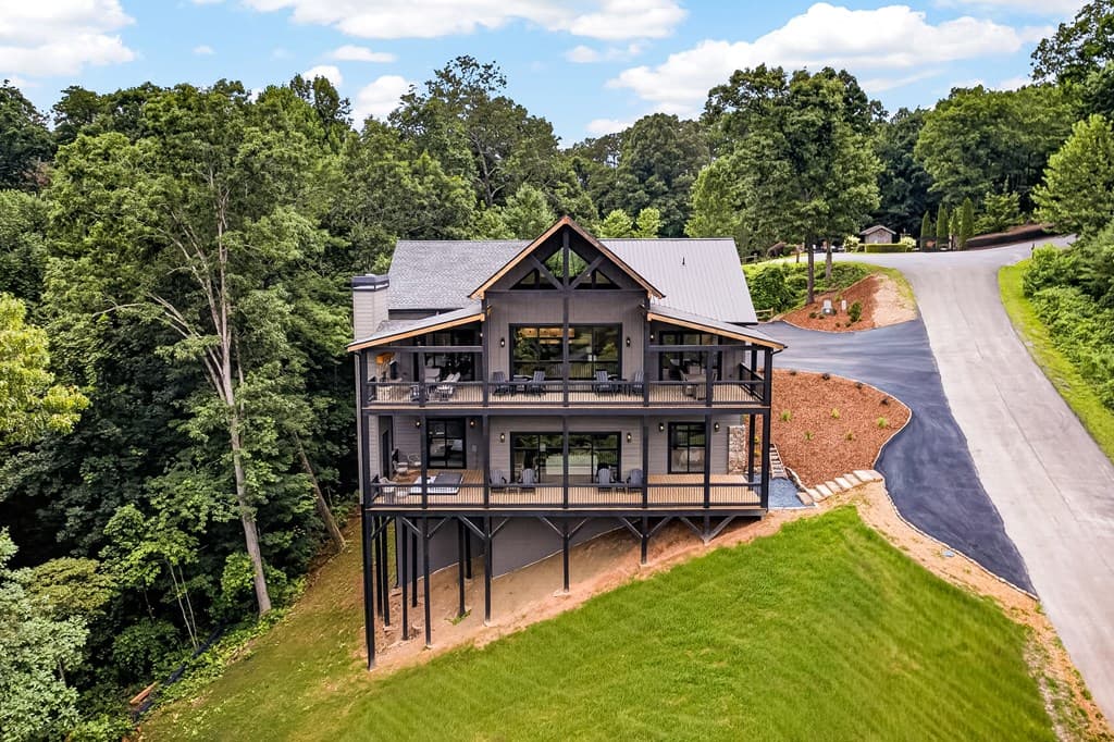 44 Staurolite Mountain Road, Blue Ridge GA 30513 - Photo