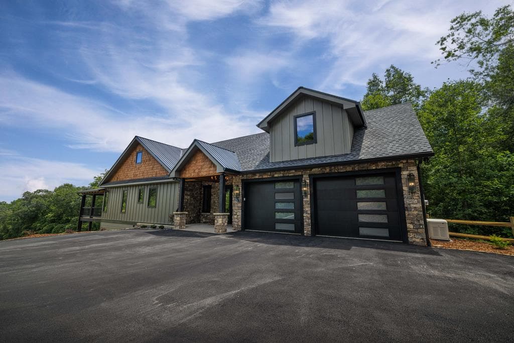 44 Staurolite Mountain Road, Blue Ridge GA 30513 - Photo
