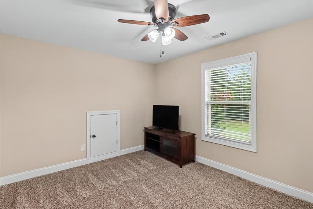 64 Blandwood Dr., Cartersville GA 30120 - Photo