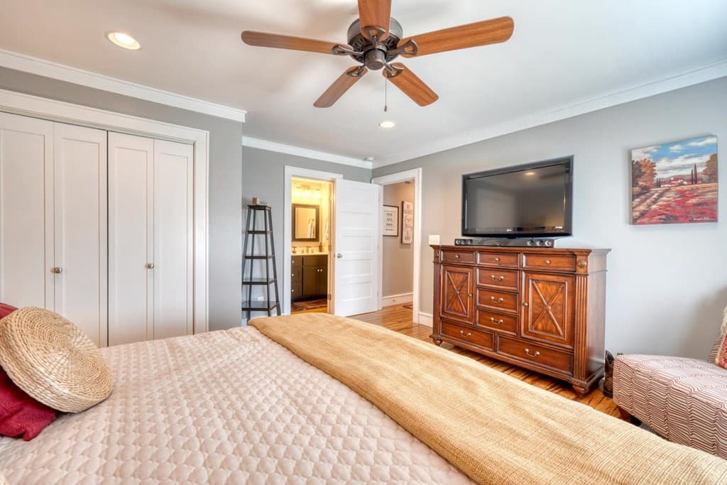 228 Country Club Drive, Clayton GA 30525 - Photo