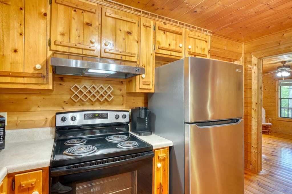 96 Taylors Court, Blairsville GA 30512 - Photo