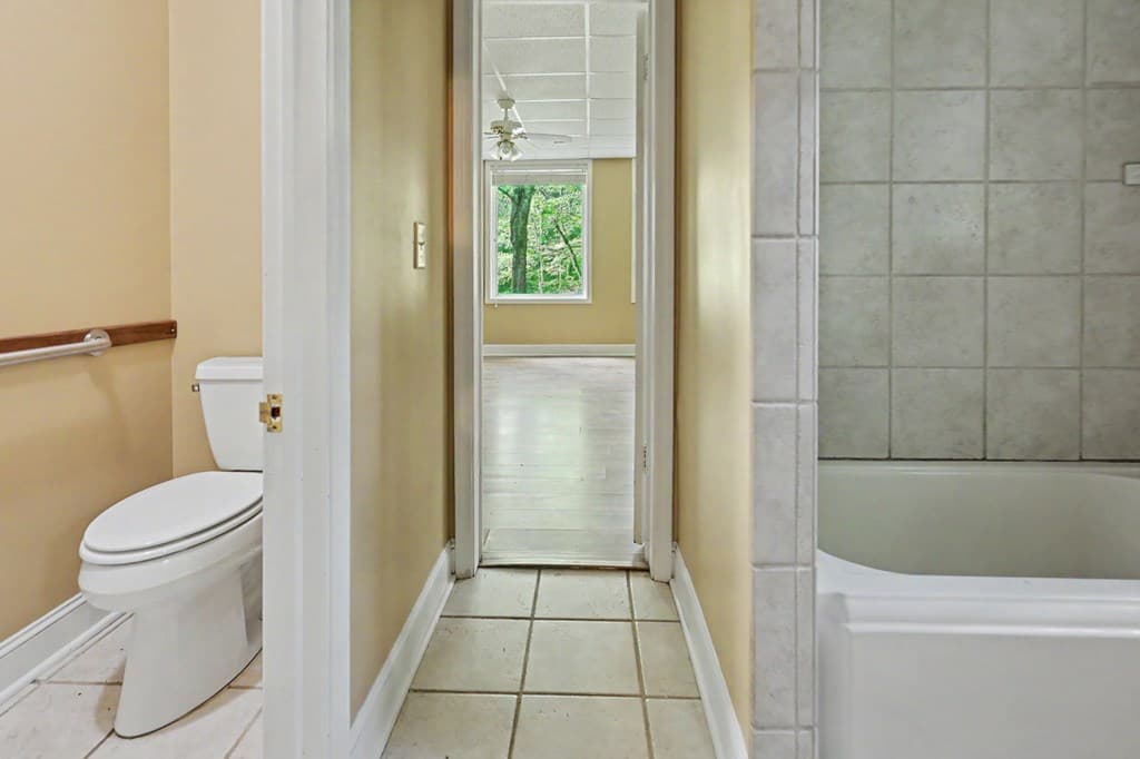 54 Esco Circle, Rabun Gap GA 30568 - Photo