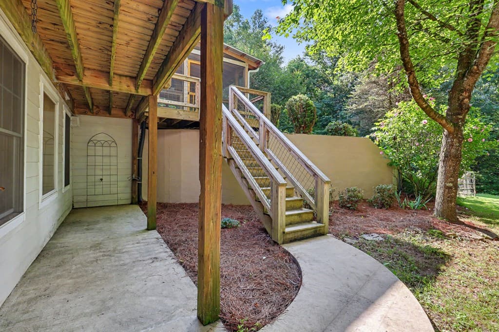 54 Esco Circle, Rabun Gap GA 30568 - Photo