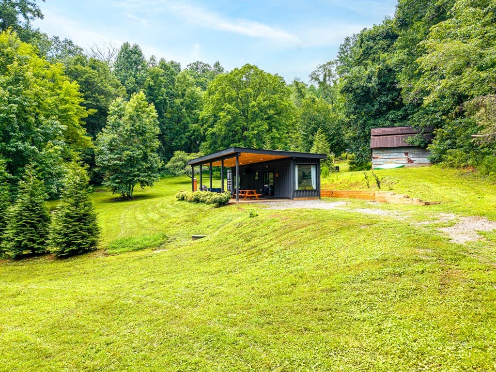 1824 Colwell Road, Blue Ridge GA 30513 - Photo