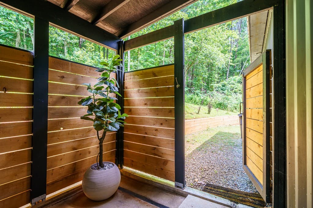 1824 Colwell Road, Blue Ridge GA 30513 - Photo