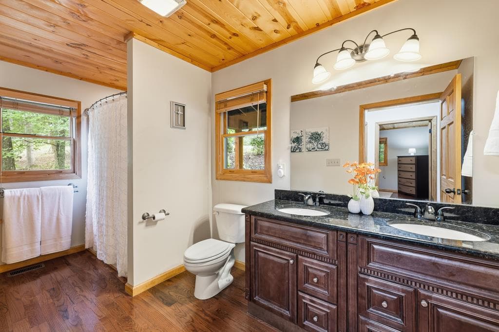 161 Arbor Way, Blue Ridge GA 30513 - Photo