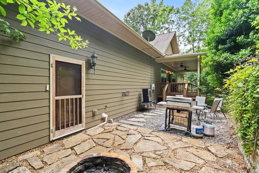 85 Buena Vista Drive, Hayesville NC 28904 - Photo
