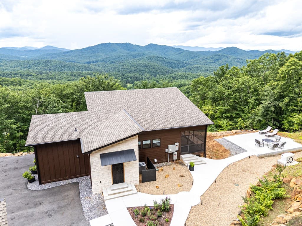 629 Peaks Drive, Hayesville NC 28904 - Photo