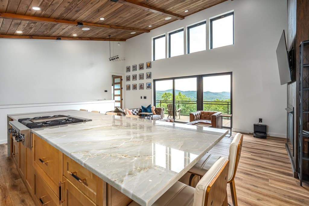 629 Peaks Drive, Hayesville NC 28904 - Photo