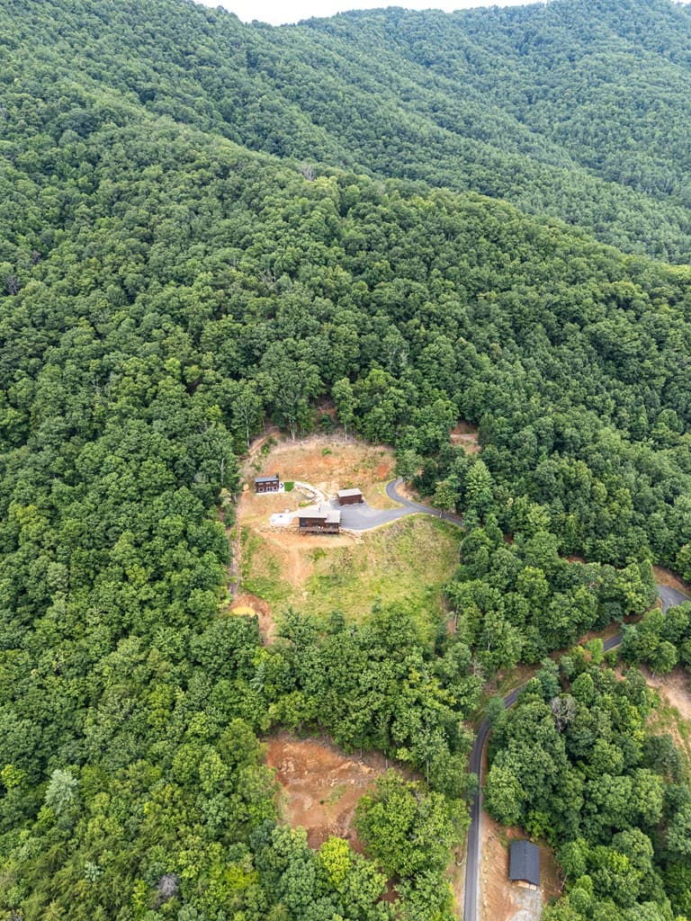 629 Peaks Drive, Hayesville NC 28904 - Photo