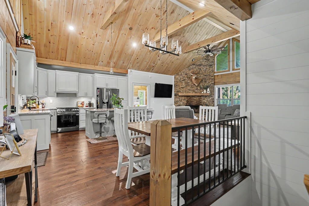 240 Pink Pig Lane, Cherry Log GA 30522 - Photo