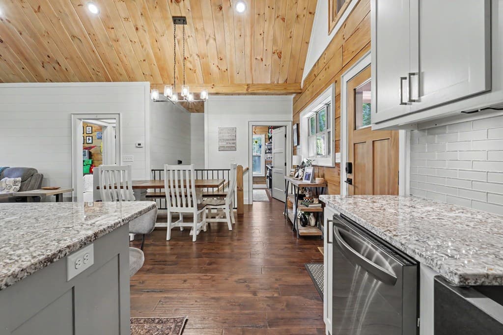 240 Pink Pig Lane, Cherry Log GA 30522 - Photo