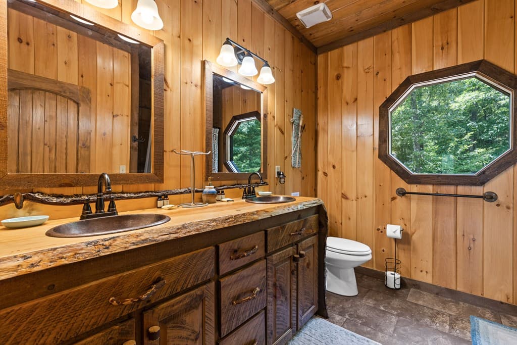 98 Shalom Lane, Blue Ridge GA 30513 - Photo