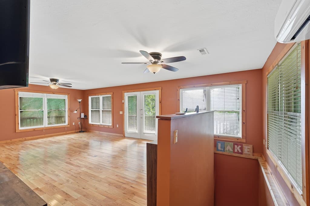 270 Marina Road, Murphy NC 28906 - Photo