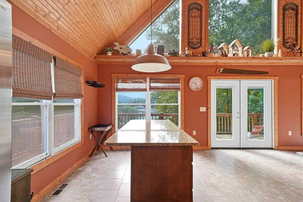 270 Marina Road, Murphy NC 28906 - Photo