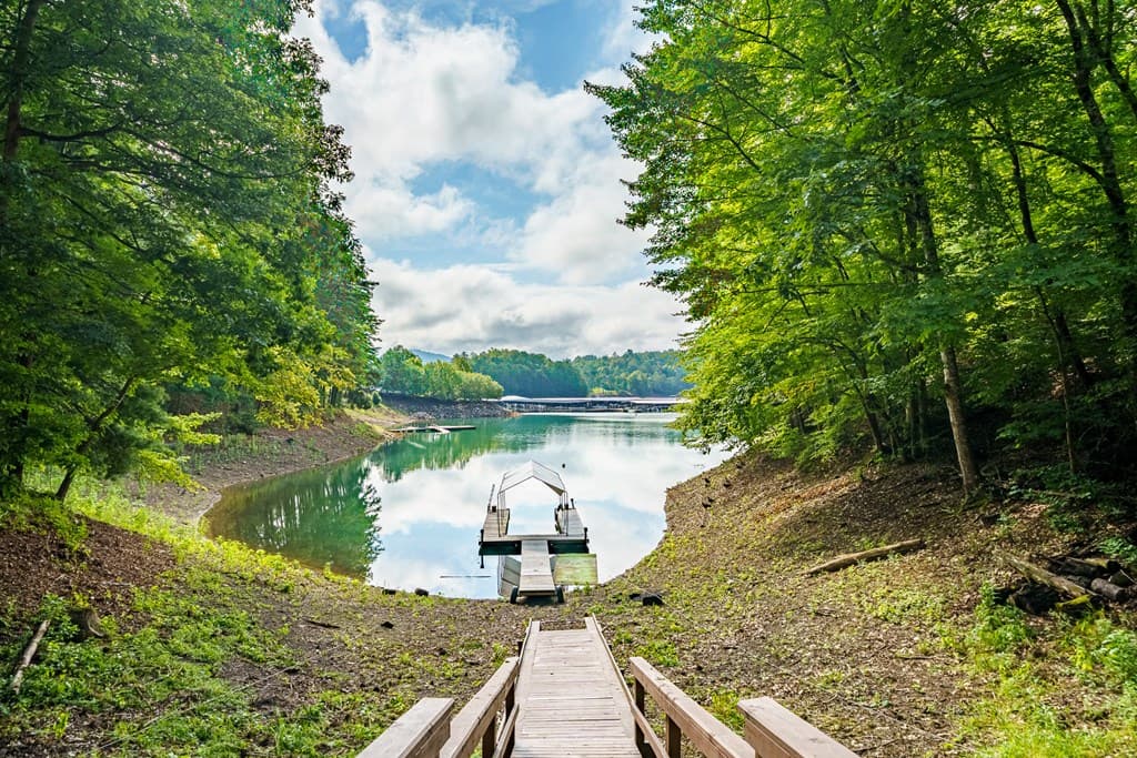 270 Marina Road, Murphy NC 28906 - Photo