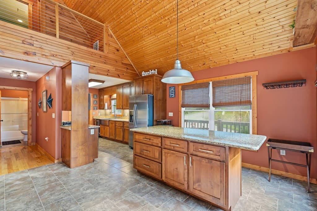 270 Marina Road, Murphy NC 28906 - Photo