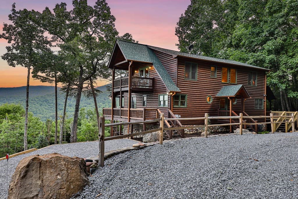175 Cochise Road, Blue Ridge GA 30513 - Photo