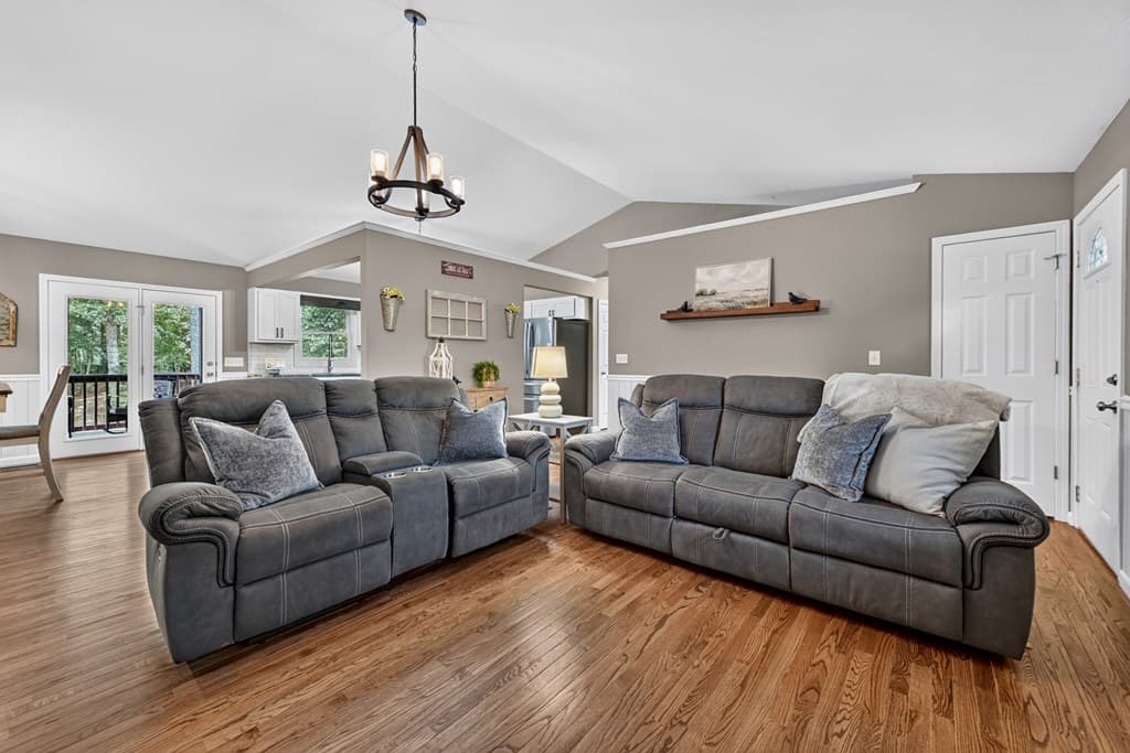 199 Hillsdale Drive, Ellijay GA 30540 - Photo