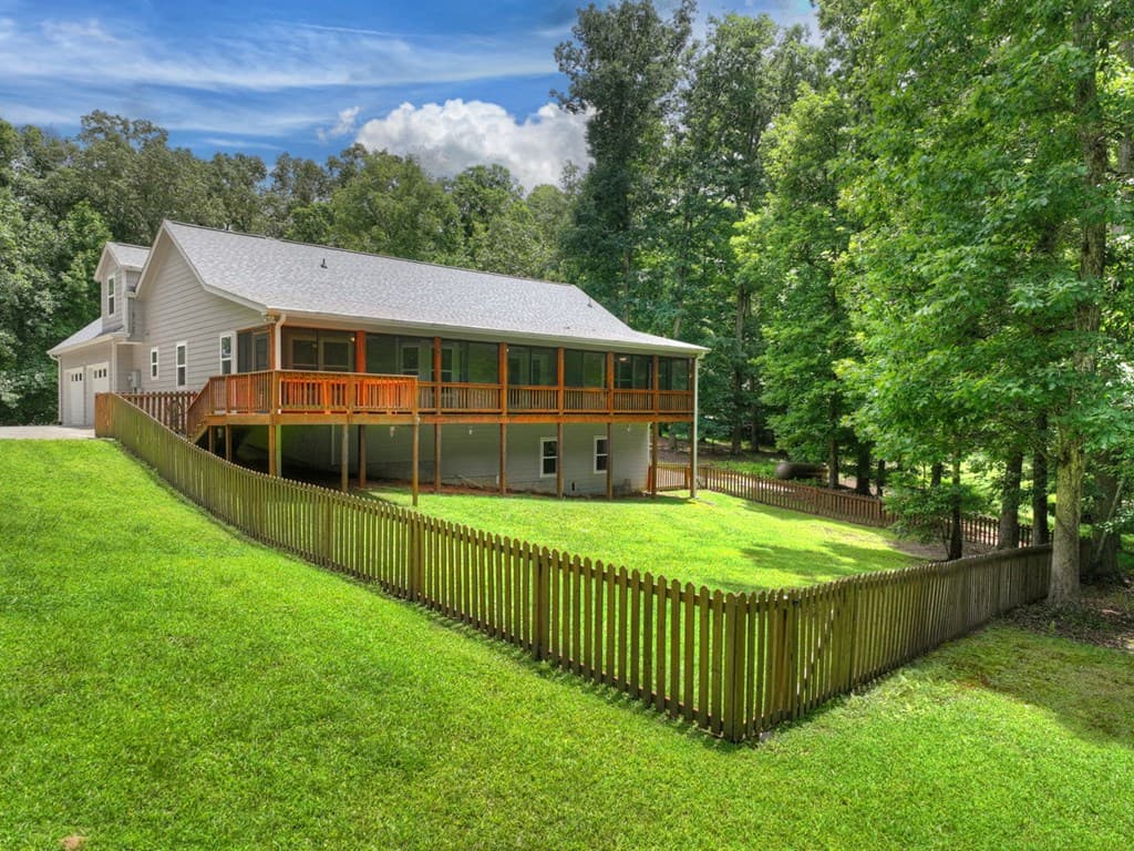 226 Bailey Farm Drive, Mineral Bluff GA 30559 - Photo
