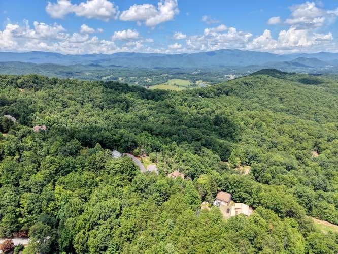 100 Sourwood Lane, Hayesville NC 28904 - Photo