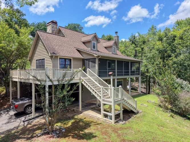 100 Sourwood Lane, Hayesville NC 28904 - Photo