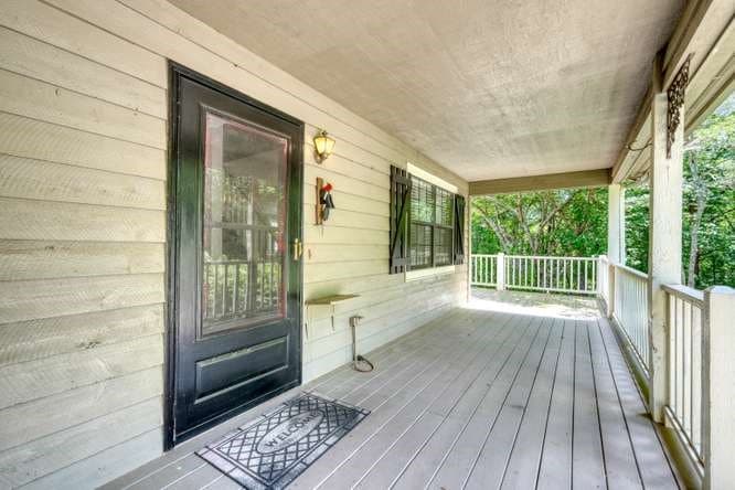 100 Sourwood Lane, Hayesville NC 28904 - Photo