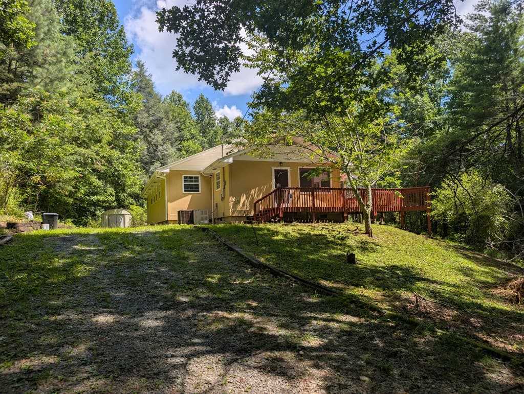 10950 Chatsworth Hwy, Ellijay GA 30540 - Photo